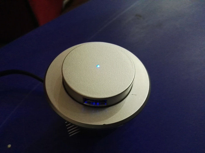 شارژر قابل حمل مسافرتی USB با شارژر 2 X USB با شارژر متصل می شود