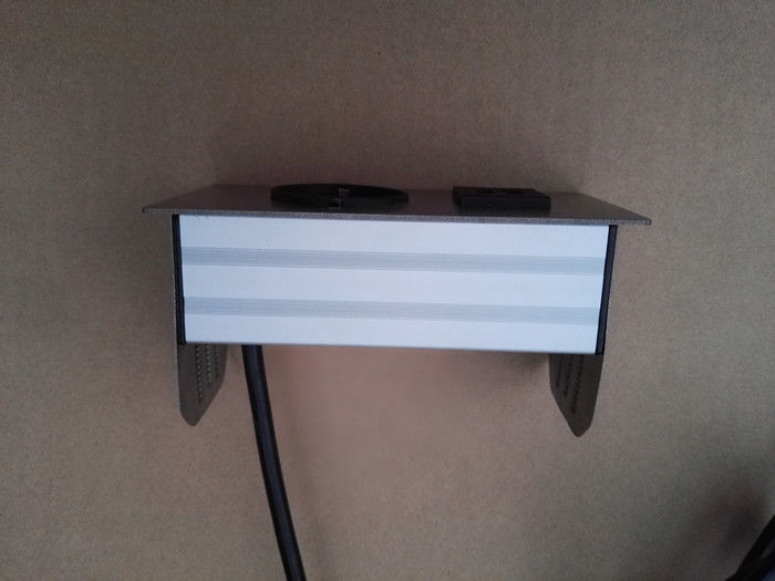 خروجی 5V 2.1A مبلمان آشپزخانه مجتمع با شارژر یواسبی پلاستیسیته / دوگانه USB