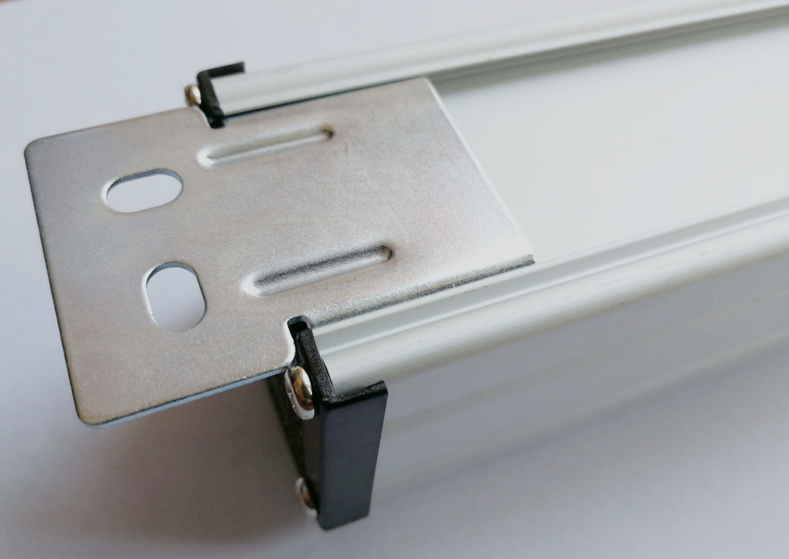 UL C-UL لیست IEC 9Way 15a محافظ بیش از حد رسانه ها قدرت نوار، واحد توزیع برق PDU