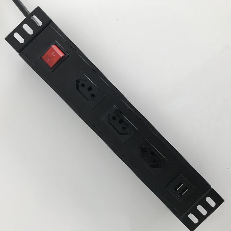 پورت USB دوبلکس و 3 پریز برق سوئیسی با پوسته آلومینیومی سیم 2M